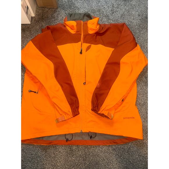 Patagonia White Smoke Jacket Men's TwoTone Softshell Hot Lava Orange XL Flaw - Picture 1 of 5